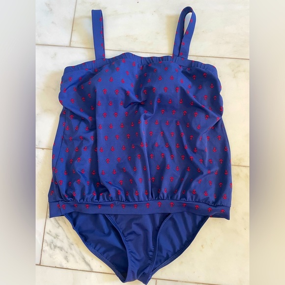 Miraclesuit, size XL (?), navy with red anchors tank over one piece built in bra - Picture 1 of 11